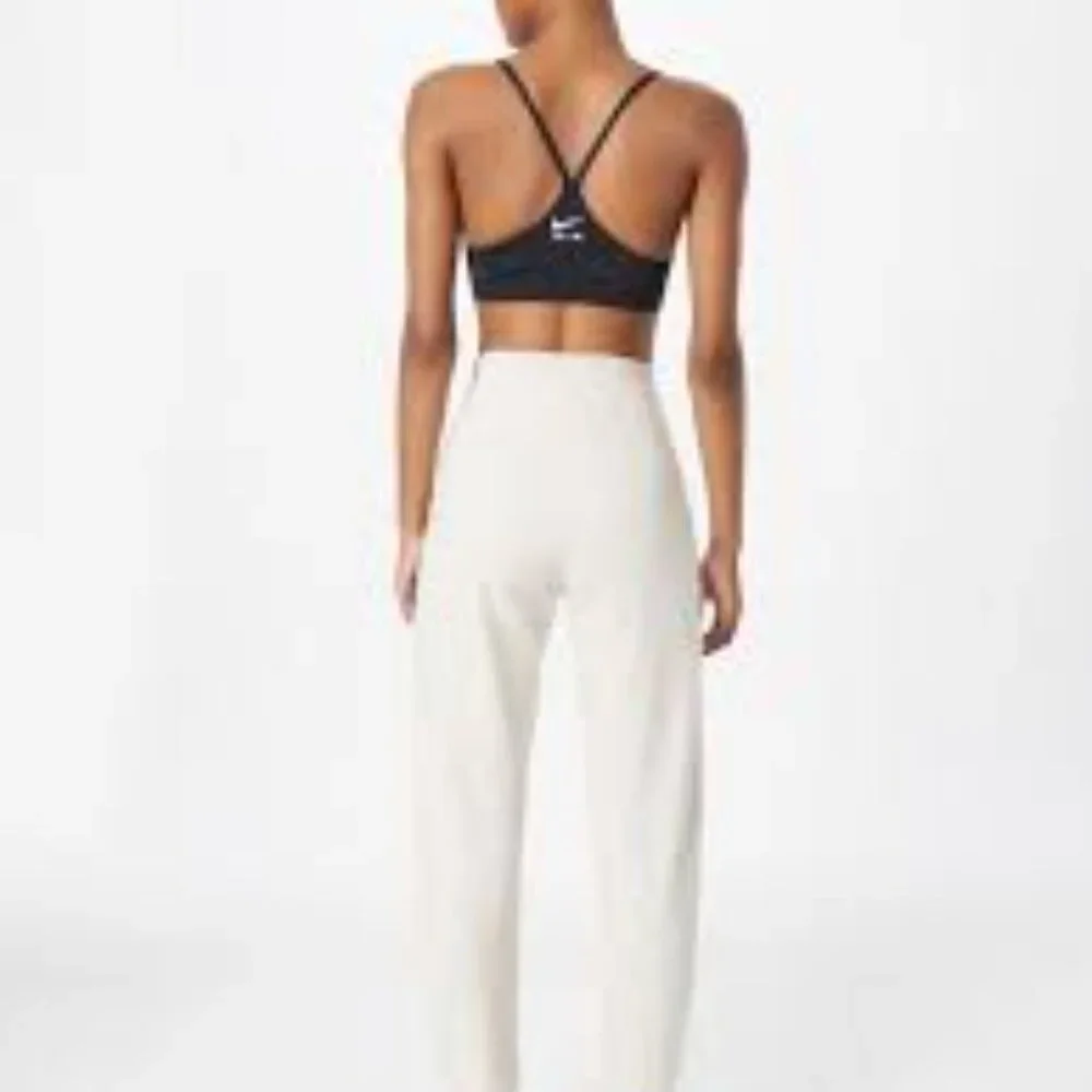 Nike yoga luxe